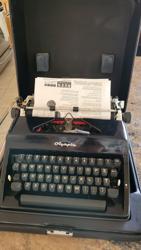 Rees Electronics/ Star Typewriters