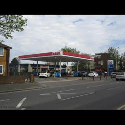 ESSO TESCO SOUTH HAYES EXPRESS