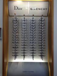 Optical Express Laser Eye Surgery, Cataract Surgery, & Opticians: London Shaftesbury