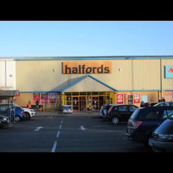 Halfords - Stamford
