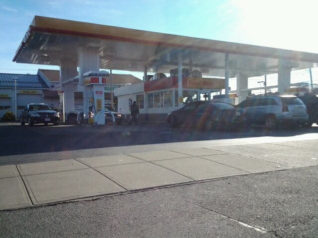 ATM (Plymouth Avenue Shell Foodmart)
