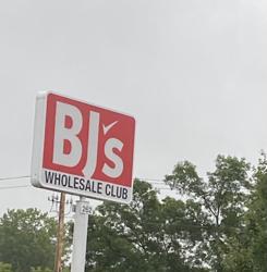 BJ's Gas Station