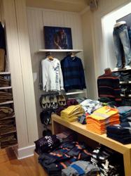 American Eagle & Aerie Store