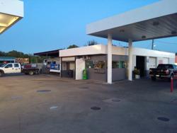 Leos Gas Station