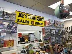 Toy Trains & Collectibles