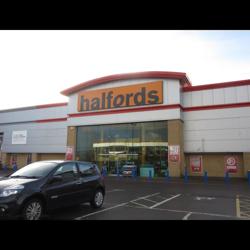 Halfords - Caerphilly