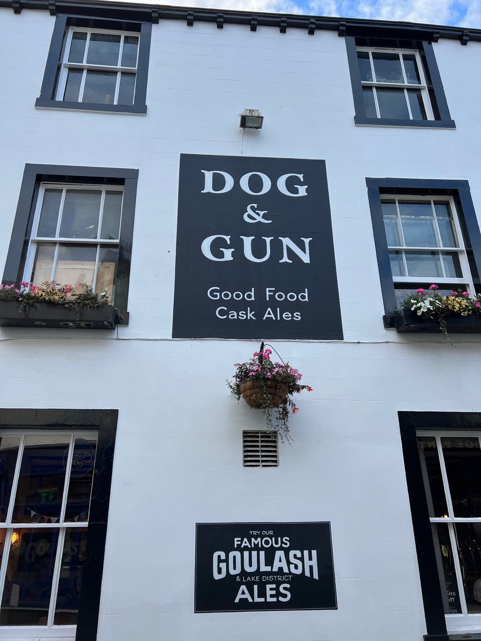 Dog & Gun