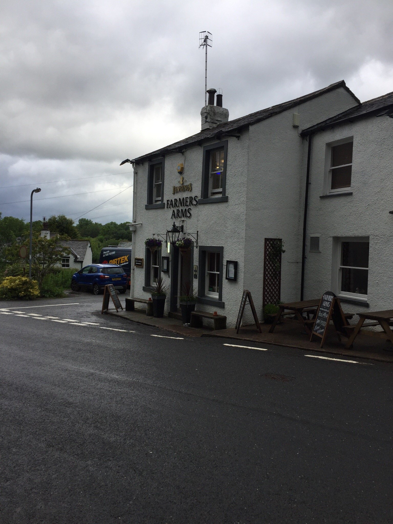 The Farmers Arms