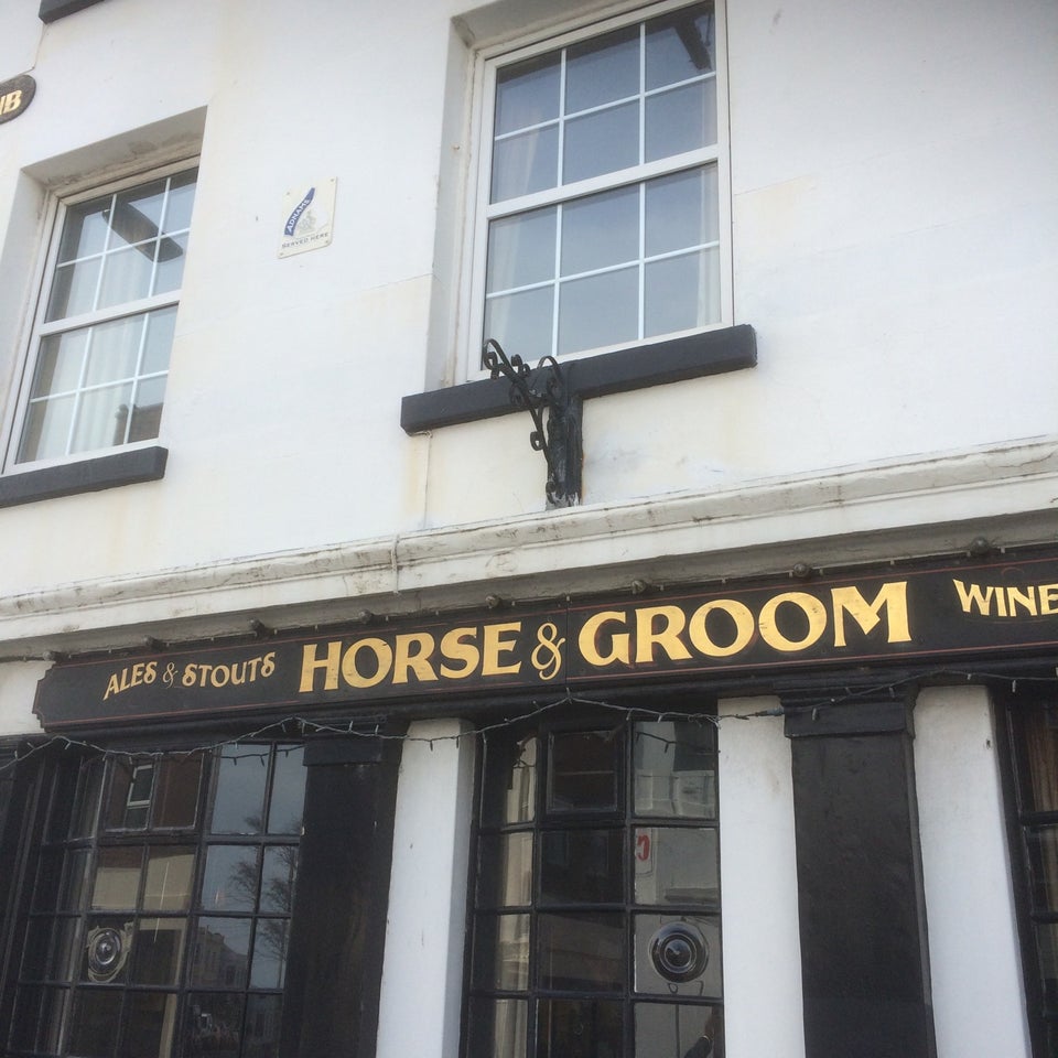 The Horse & Groom