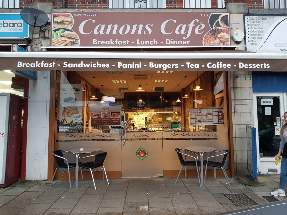 Canons Café