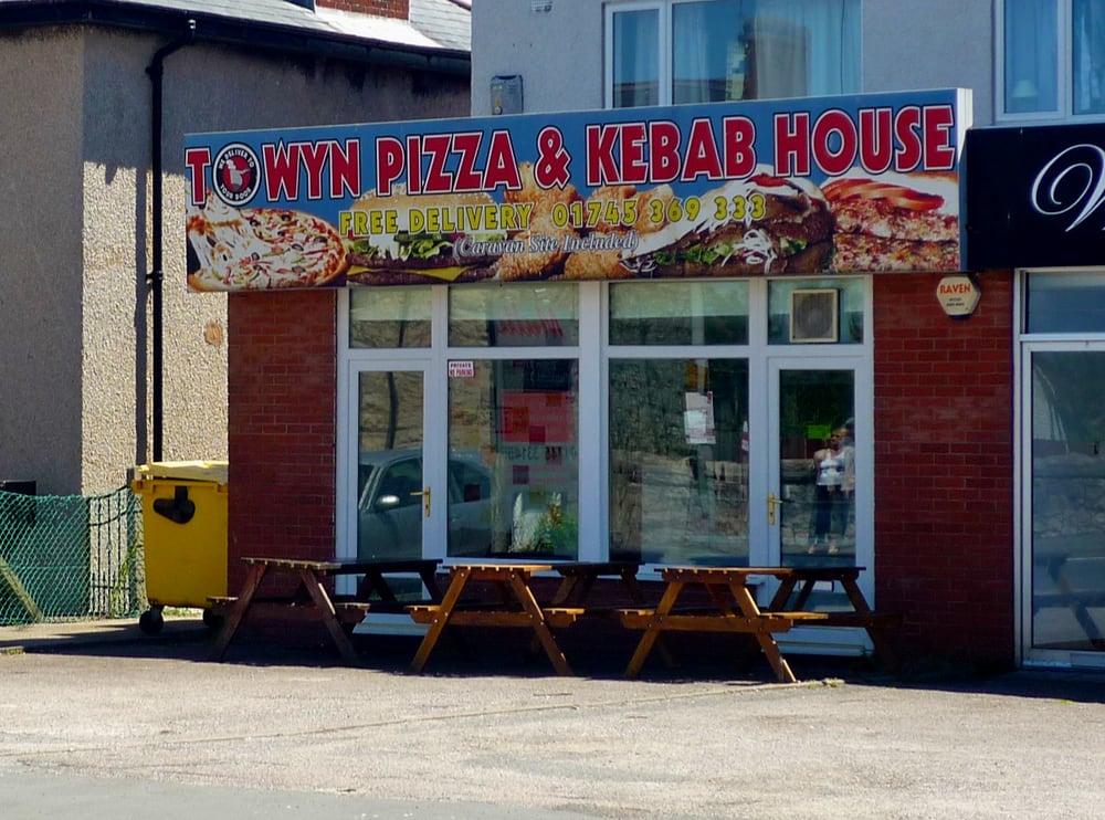 Towyn Pizza & Kebab House