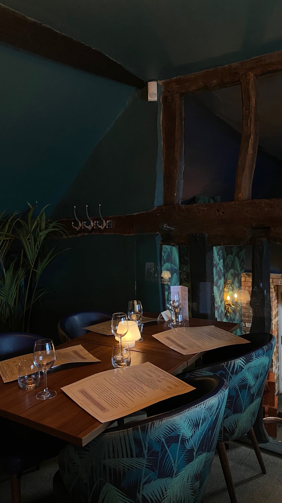 Loxleys Restaurant & Wine Bar