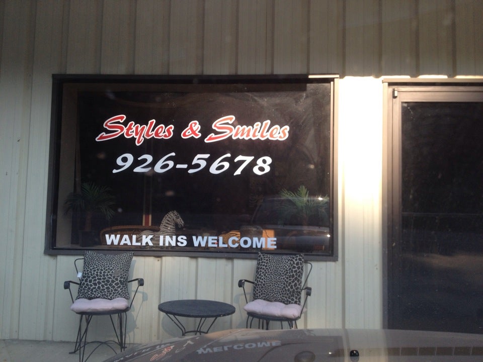 Styles & Smiles 163 Montevallo Rd, Centreville Alabama 35042