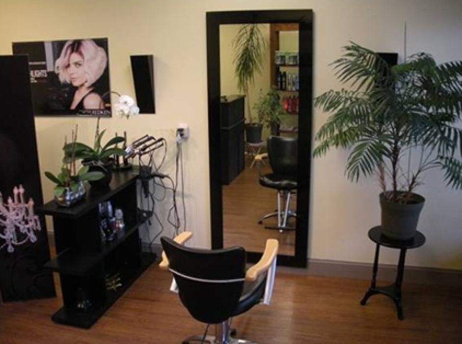 Head Office Hairstyling 2002 Comox Ave, Comox British Columbia V9M 3M6