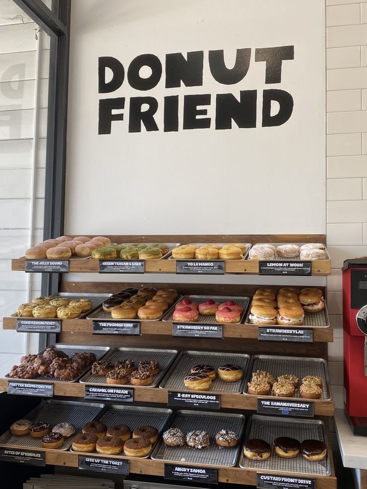 CREAMO by Donut Friend