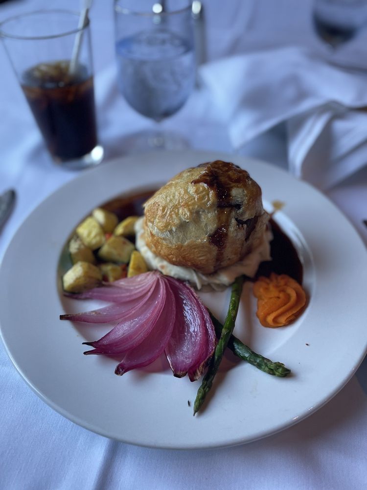 The 15 Best Restaurants In Mammoth Lakes Ca - Dec 2021 Selection By Restaurantji