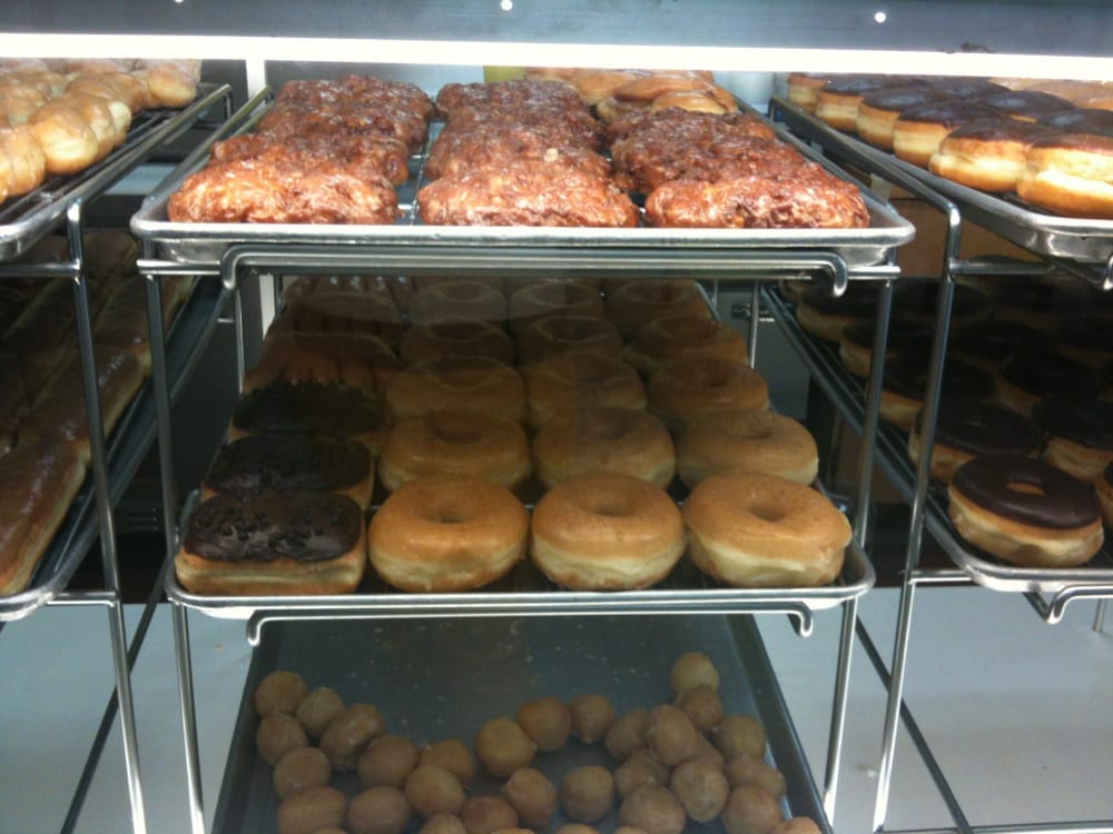 Super Donuts & Deli