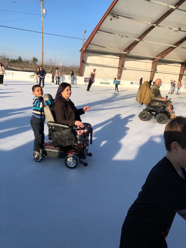 FIELDS OF ICE - OUTDOOR SEASONAL ICE SKATING RINK - Turlock CA - Hours ...