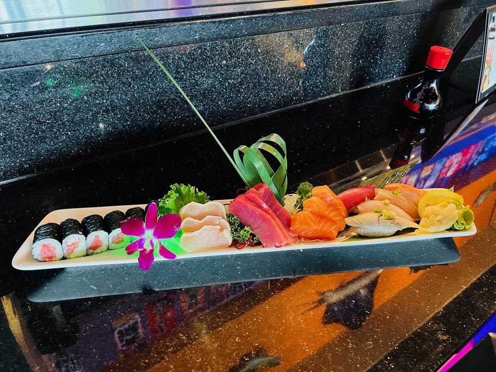 Mika sushi 5