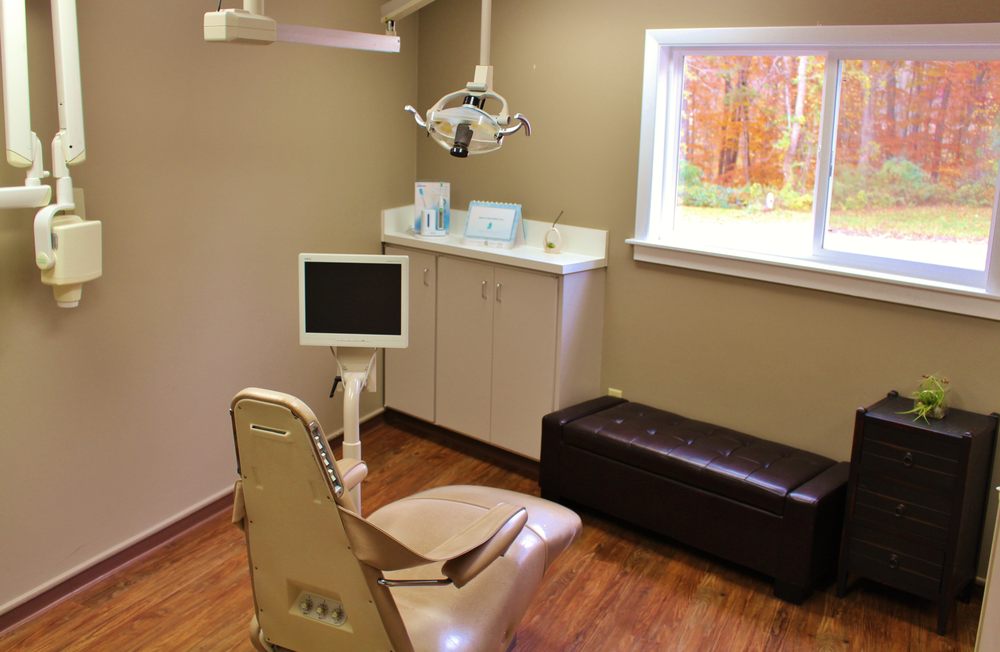 West Christopher DDS 117 Cow Hill Rd, Mystic Connecticut 06355