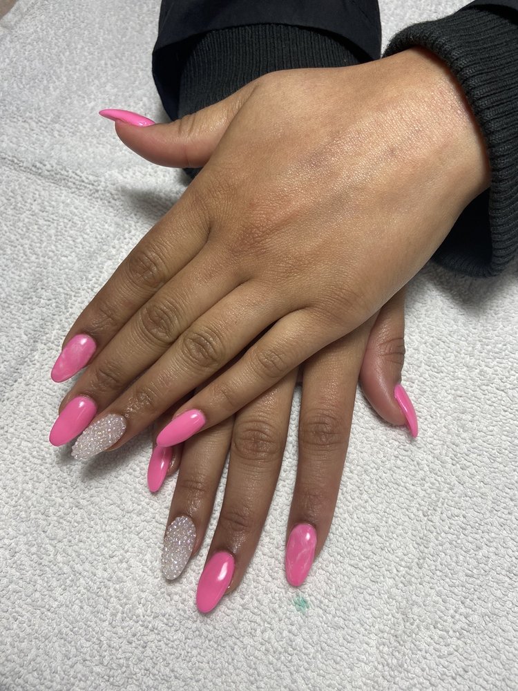 Princess Nails Store 591 Middle Turnpike #7, Storrs Connecticut 06268