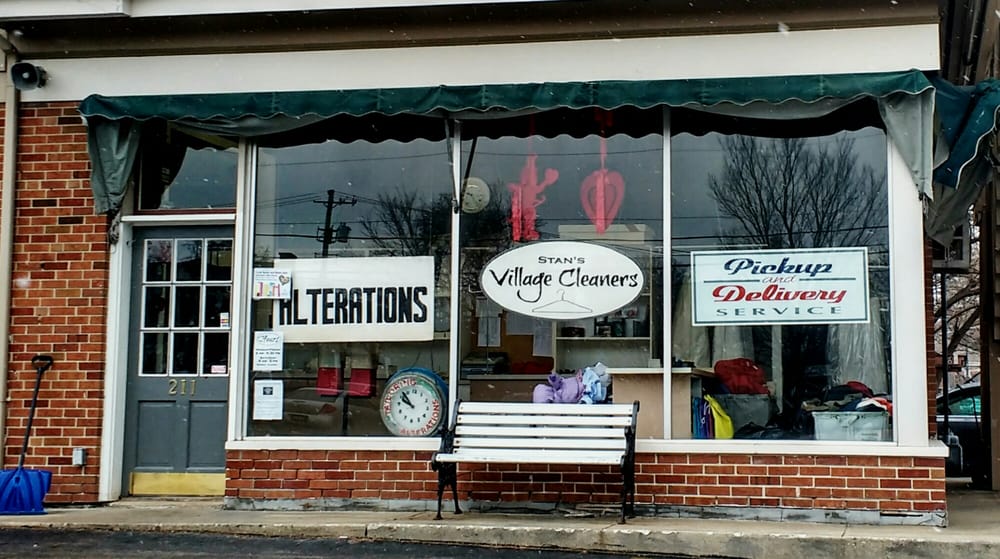 Village Cleaners 211 Railroad Ave, Clarendon Hills Illinois 60514