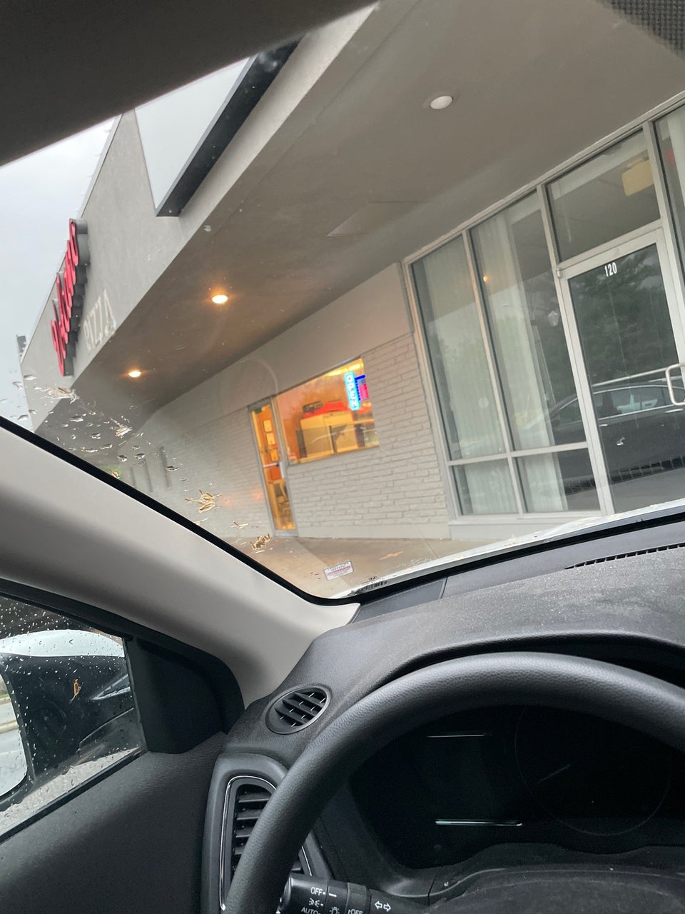 Volcano Pizza / Easy Shopping Place