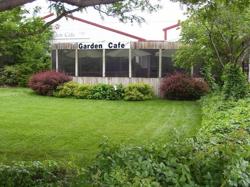 Ward's Garden Center & Cafe