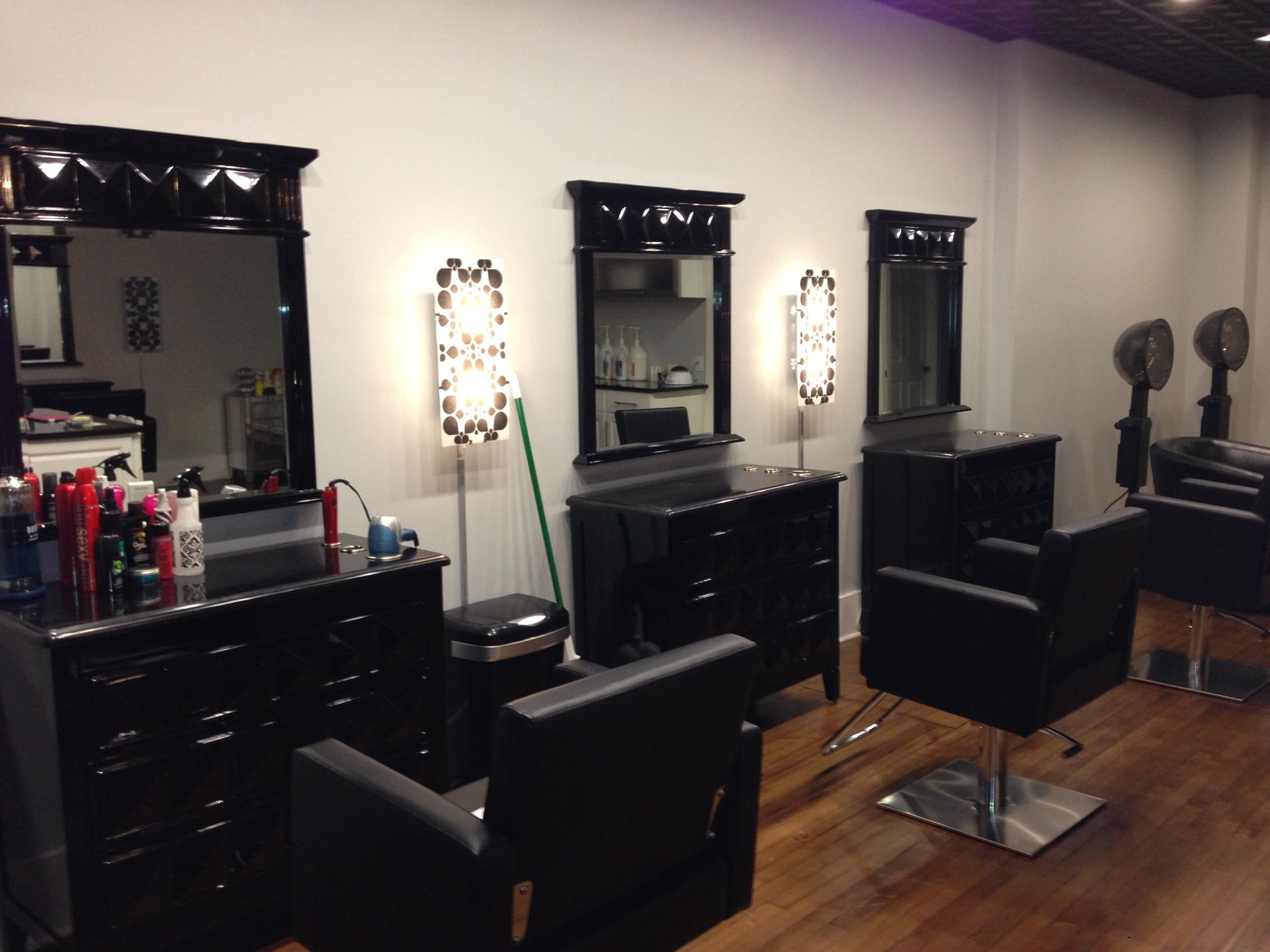 Sara's Downtown Hair Designs LLC 335 River St, Manistee Michigan 49660