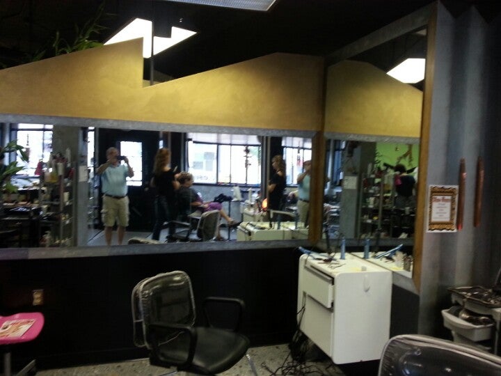 Perruche Salon 136 Broadway St, Marine City Michigan 48039