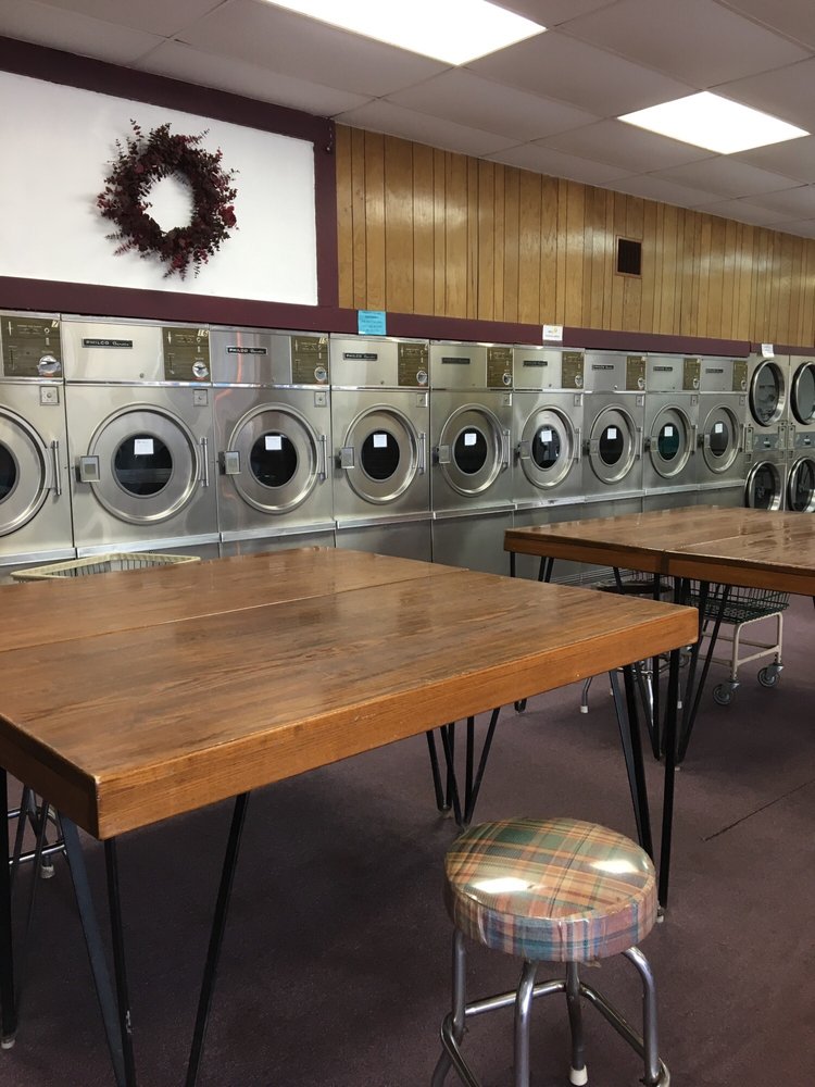 Riverside Laundromat Inc 420 S Main St, Ovid Michigan 48866