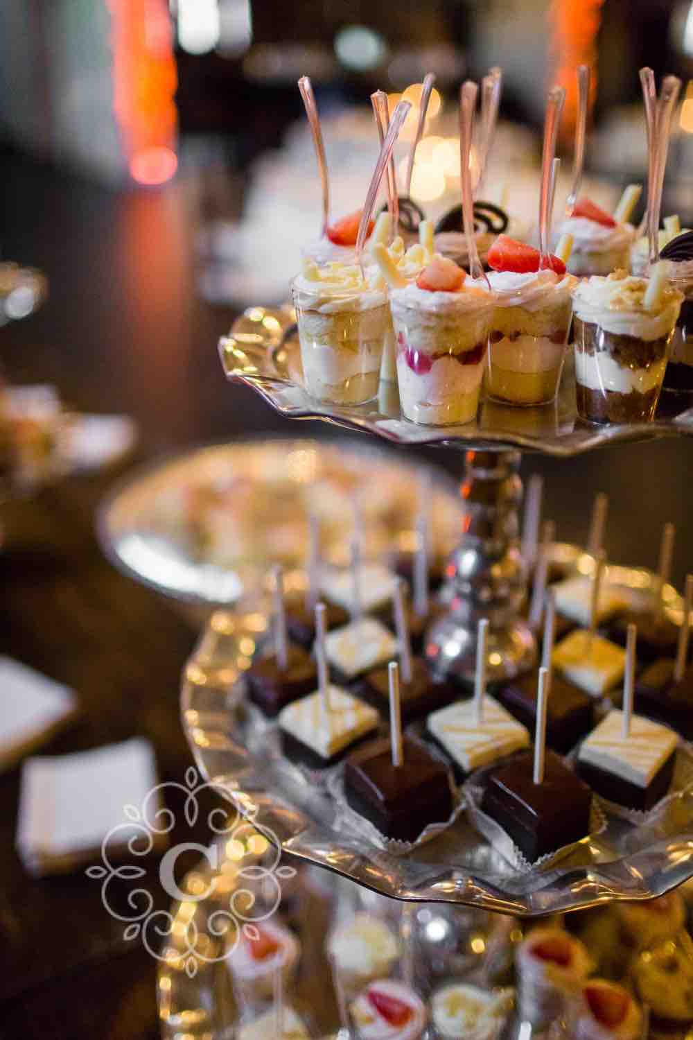Buttercream Wedding Cakes & Desserts Menu