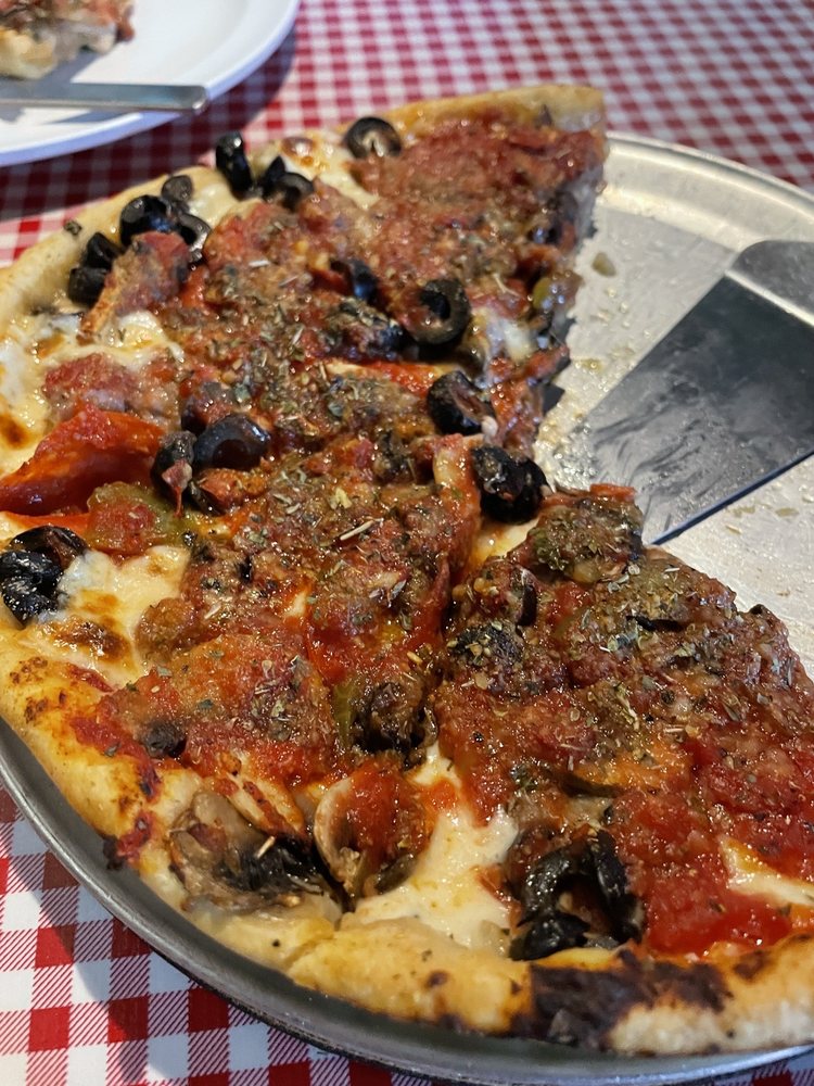 Mr G's Chicago Pizza & Pub