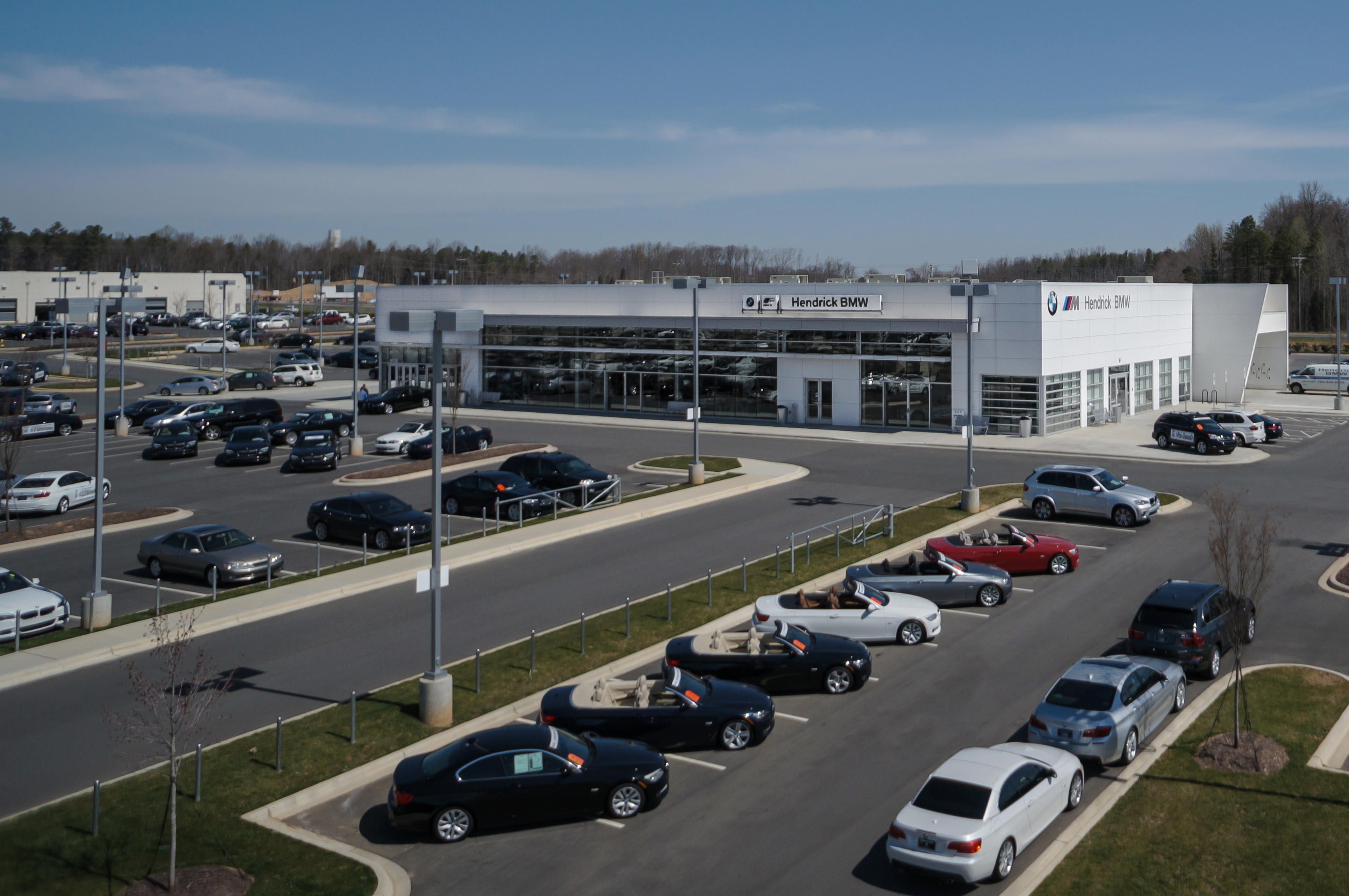 HENDRICK BMW NORTHLAKE - Charlotte NC - Hours, Directions, Reviews ...