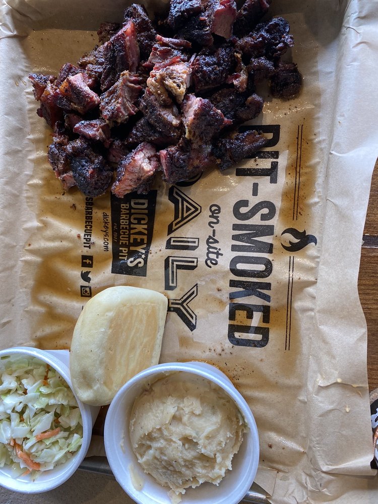 Dickey's Barbecue Pit