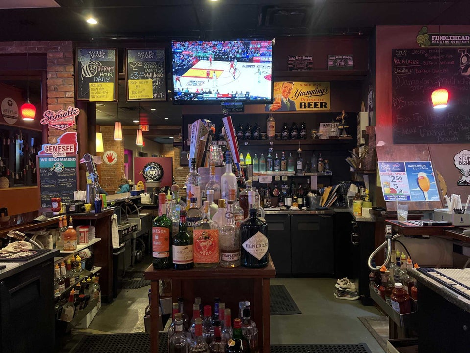 Bee Hive Brew Pub