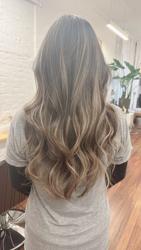 THREE DEGREES SALON