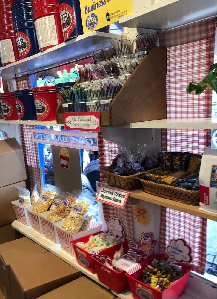 Chagrin Falls Popcorn Shop-CALL FOR CURRENT HOURS