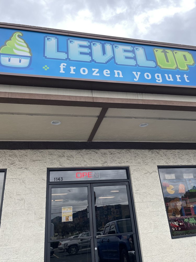 Level Up Frozen Yogurt