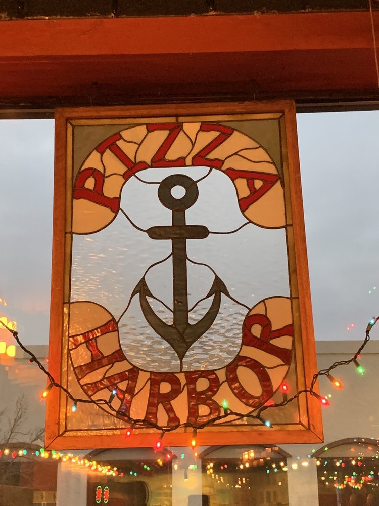 Pizza Harbor