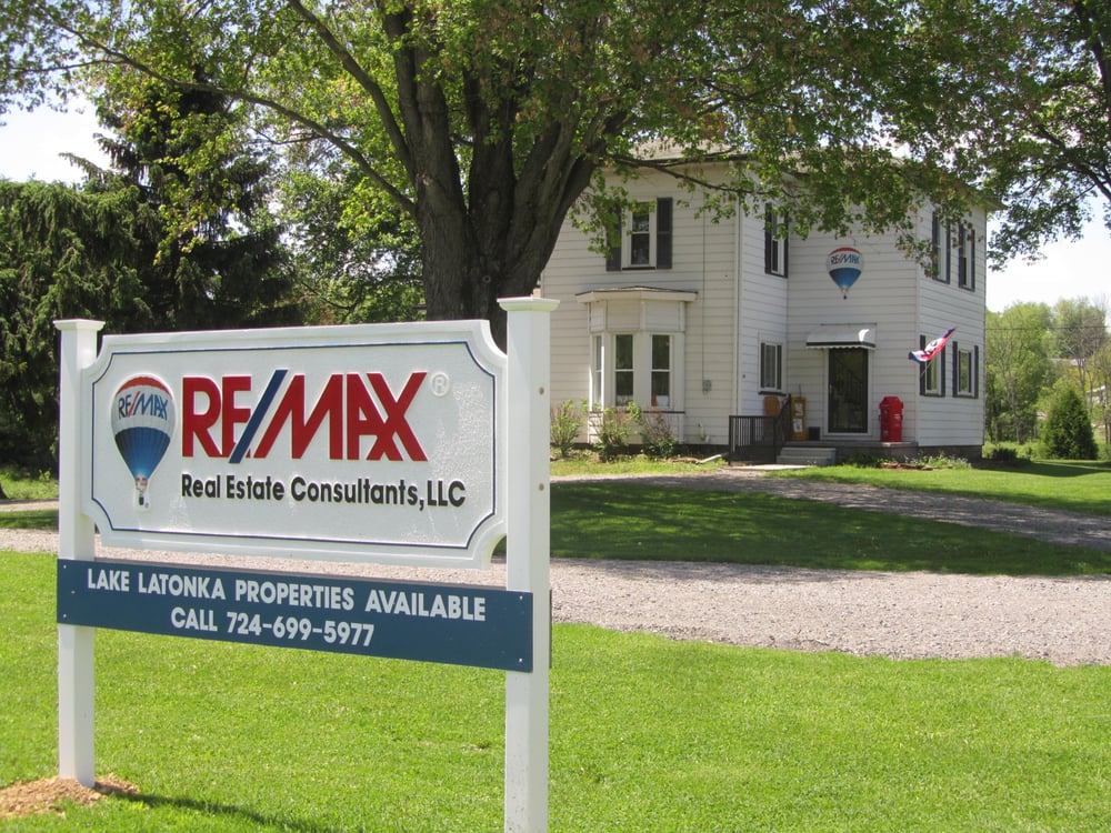 Re/Max Real Estate Consultants 274 Franklin Rd, Mercer Pennsylvania 16137