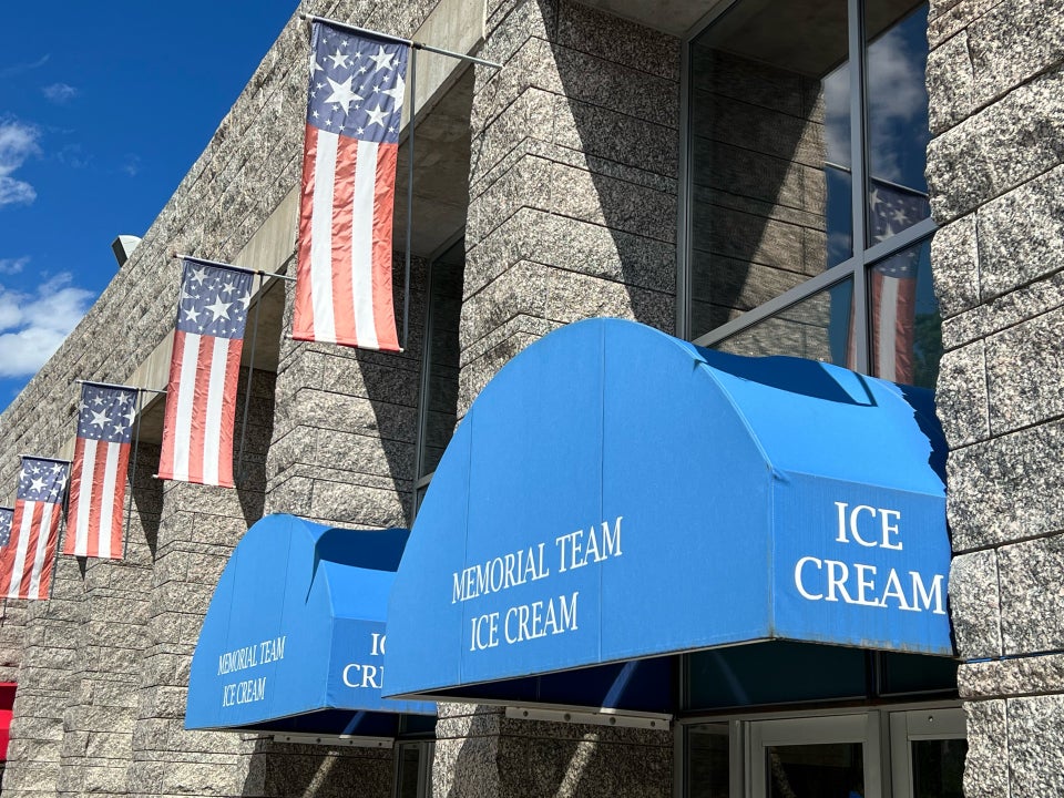 Memorial Team Ice Cream