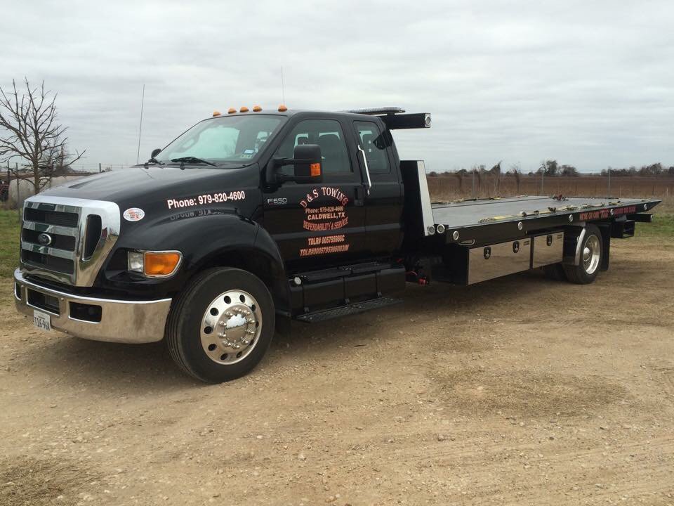D & S Towing 4894 FM 50, Caldwell Texas 77836