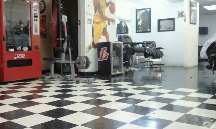 Jay's Barber & Beauty Salon 2286 W Pleasant Run Rd Suite114, Lancaster Texas 75146