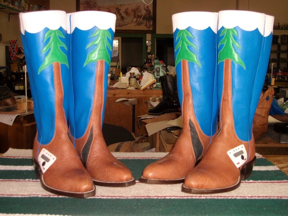 Dew's Custom Handmade Boots 1819 Pease St, Vernon Texas 76384