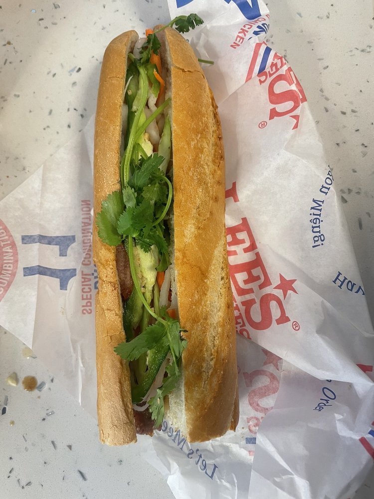 Lee's Sandwiches