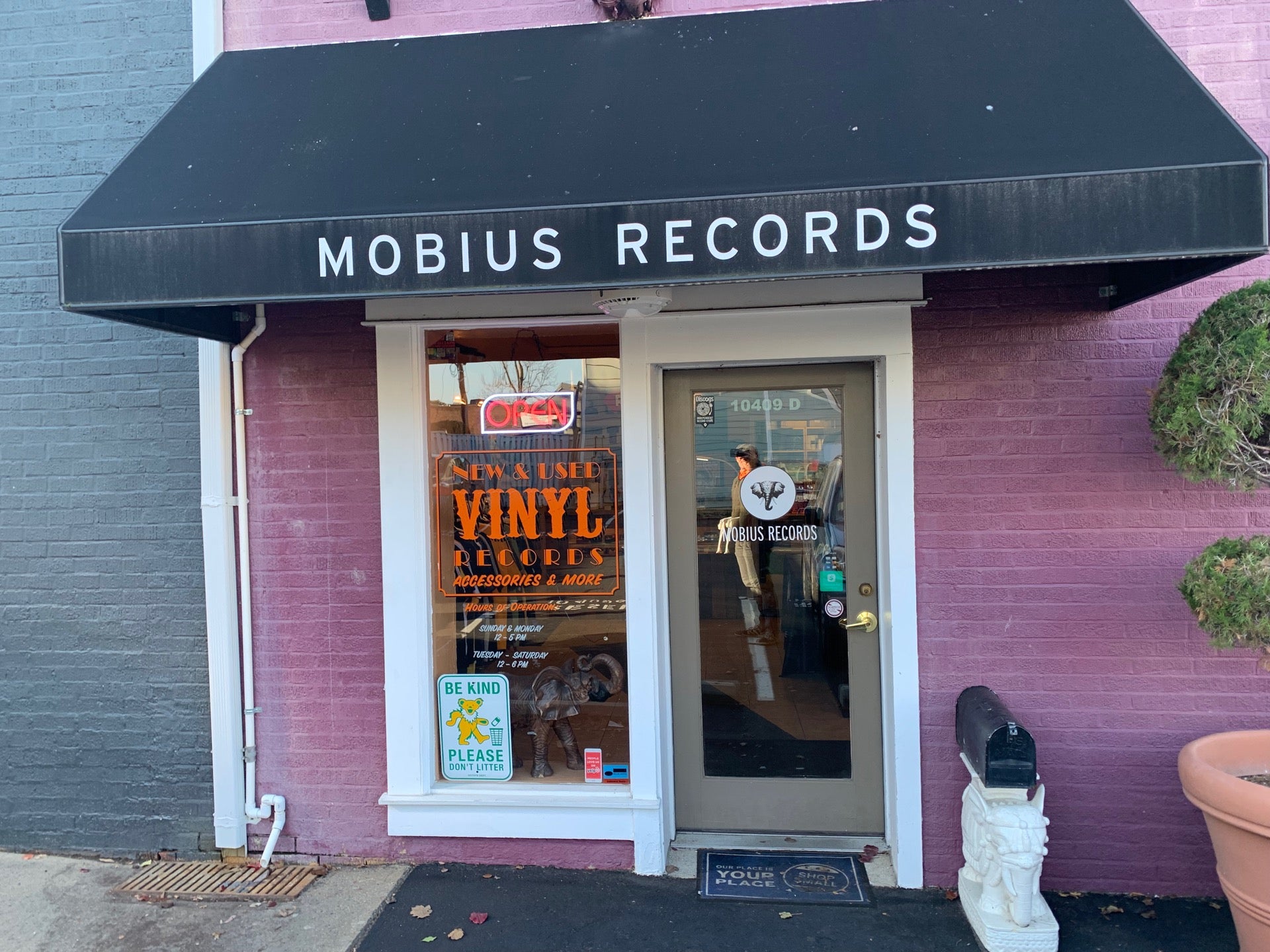 Photo credit: yellowpages